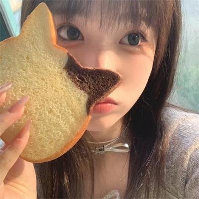 伯纳德与休伊